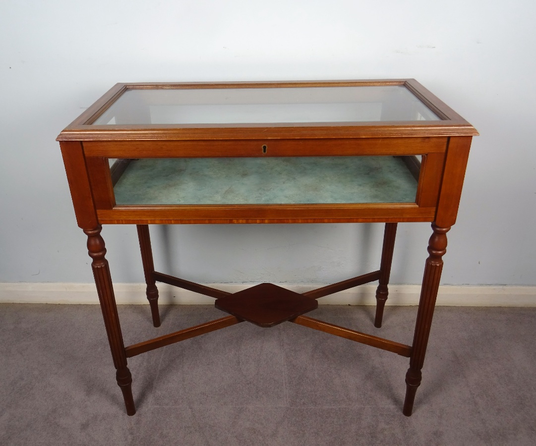 Antique Vitrine Display Bijouterie Table